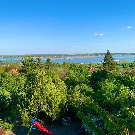 Velencei Vadregenyes Vendeghaz Holiday home *